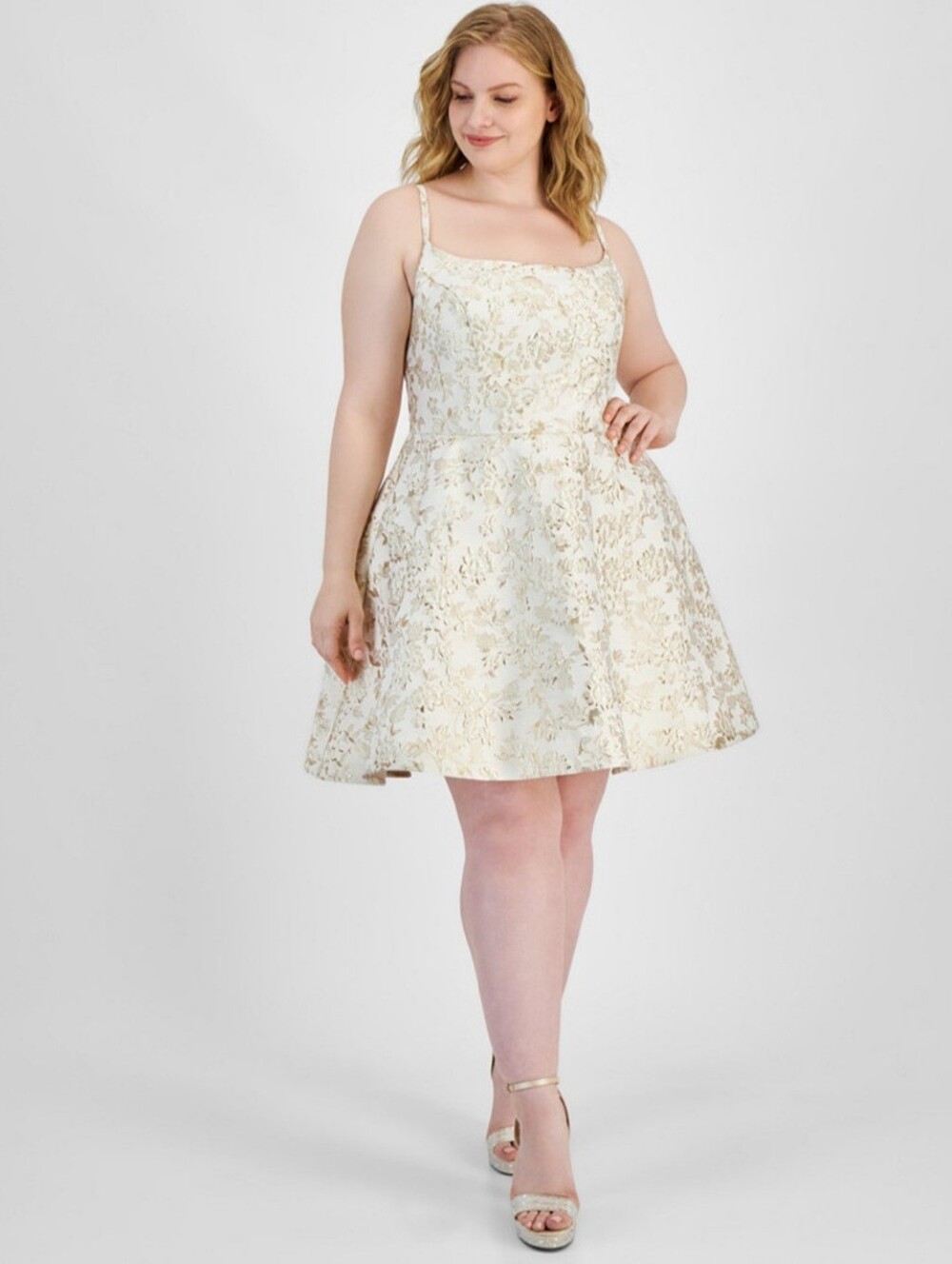 B. Darlin Ivory & Shine Gold Jacquard Dress 18W